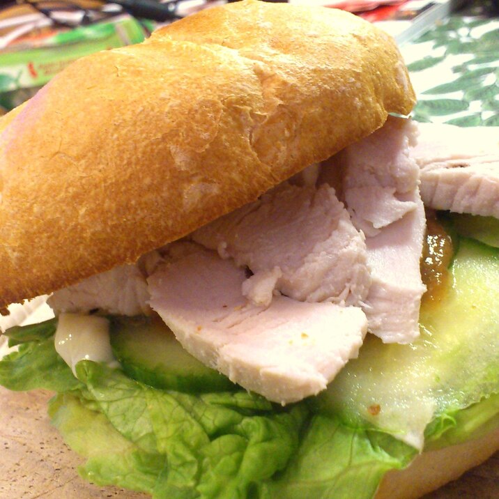 棒々鶏を挟め!朝食や間食に…
